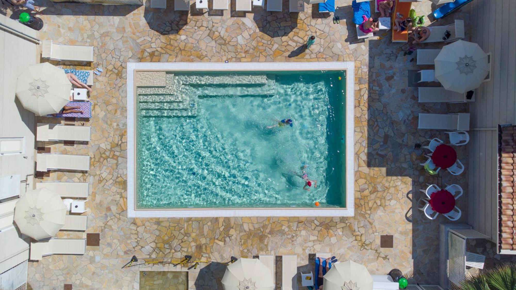 Hotel Sans Souci Rimini Esterno foto