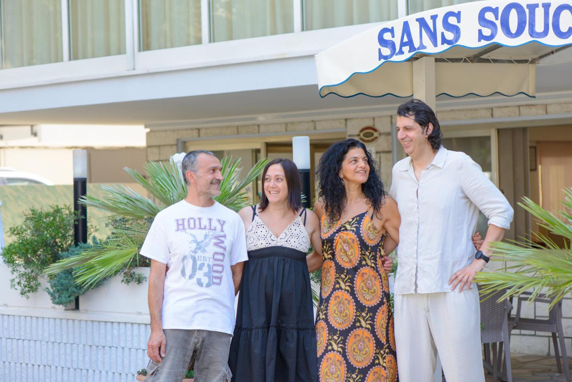 Hotel Sans Souci Rimini Esterno foto